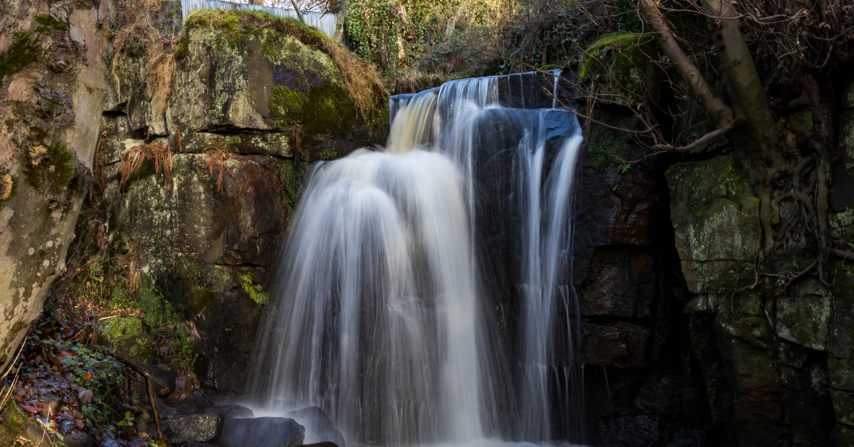 5 Stunning Waterfalls in the Peak District